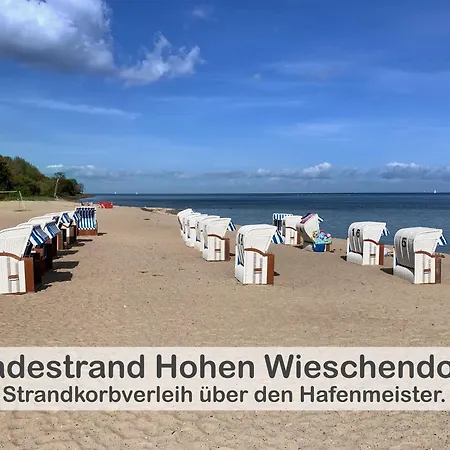 Lägenhet Im Gutshaus, Entschleunigung Pur Fuer Erholsame Tage