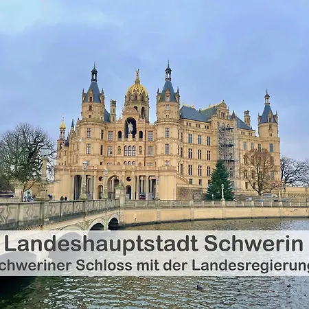 Lägenhet Im Gutshaus, Entschleunigung Pur Fuer Erholsame Tage *